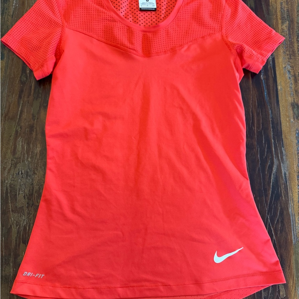 Nike Women's Bright Red Short Sleeve Tee